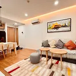 Super Cozy & Quiet Apartment, 1Br Republic Plaza