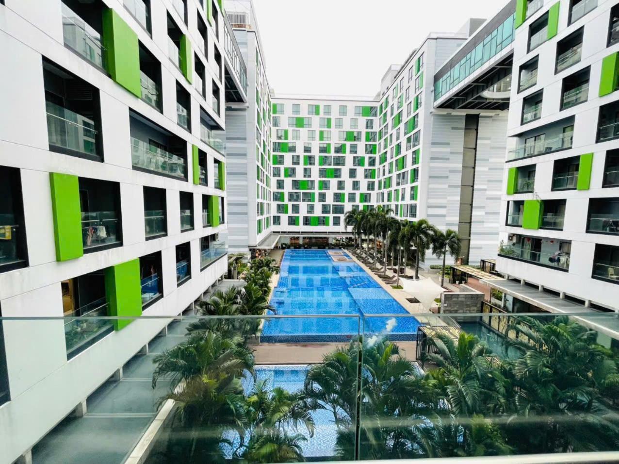 Super Cozy & Quiet Apartment, 1br Republic Plaza * TP. Hồ Chí Minh