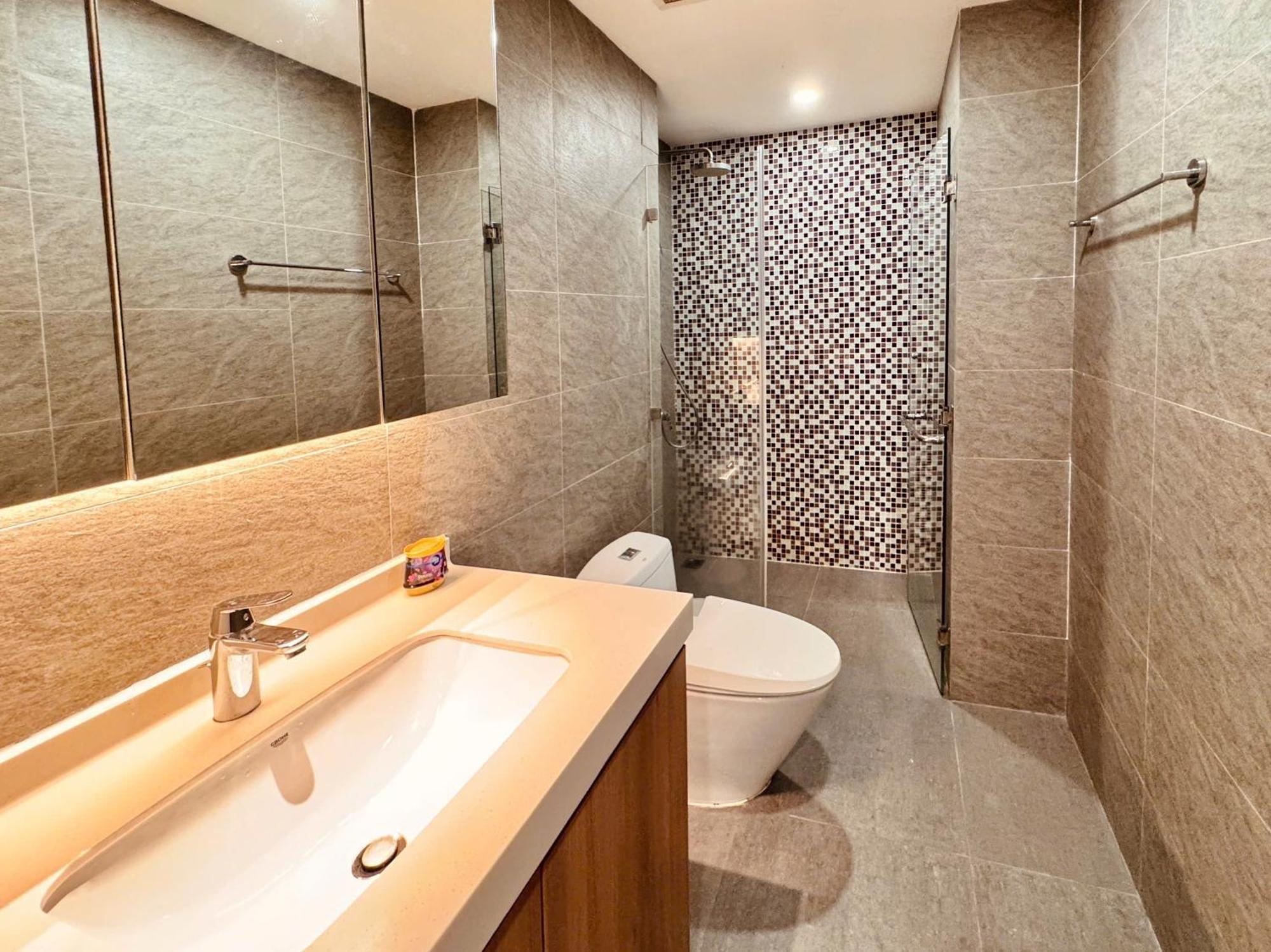 Super Cozy & Quiet Apartment, 1br Republic Plaza Căn hộ *